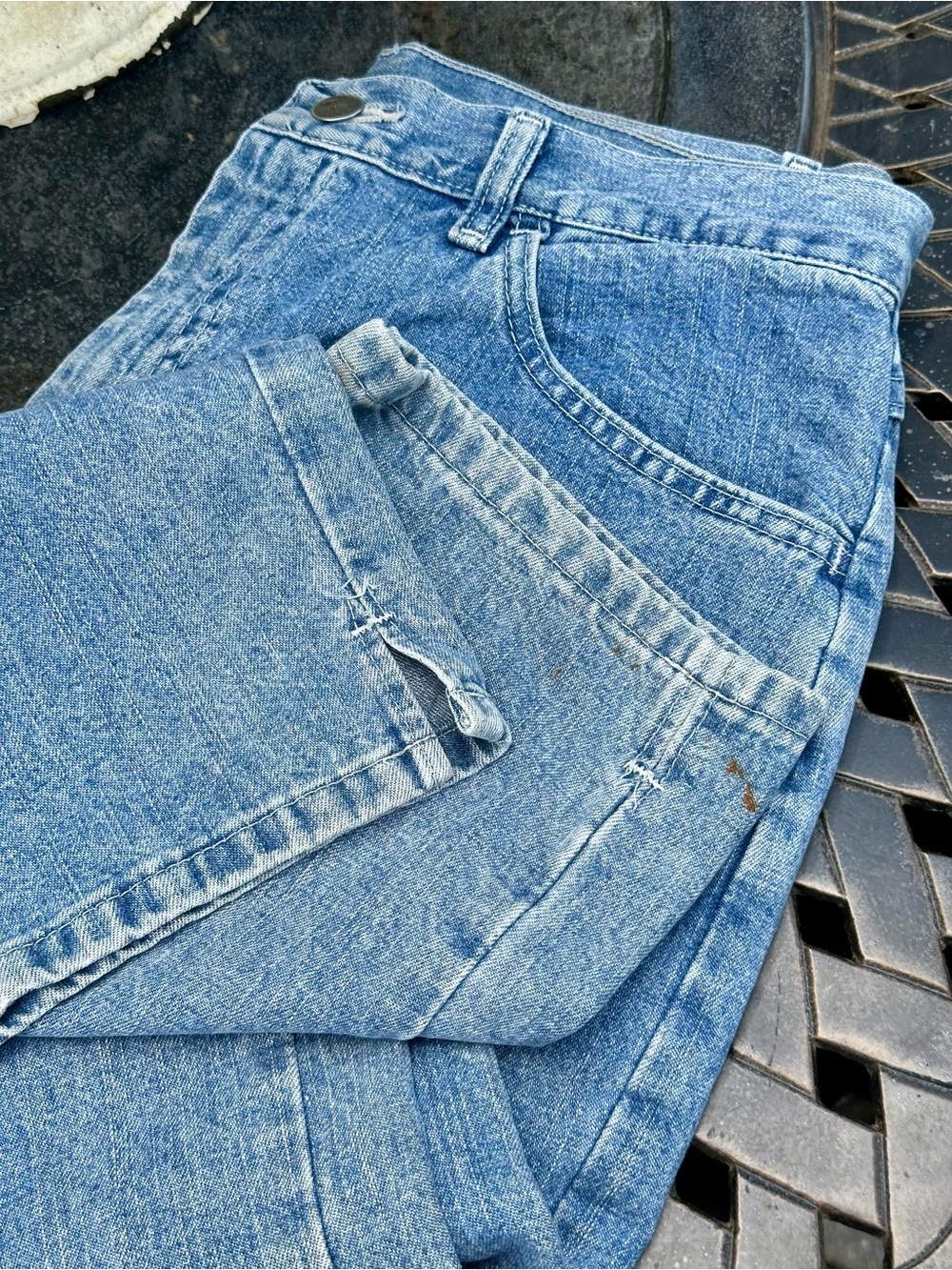 BLU Jeanswear Denim Capri Jeans Womens 12M Light Wash 100 Cotton